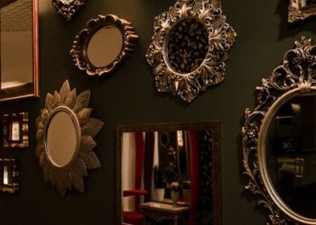 The Best Designer Mirror Online Options For Your Home