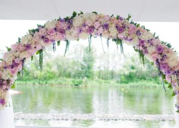 Flowers at Weddings are a Blessing in Disguise