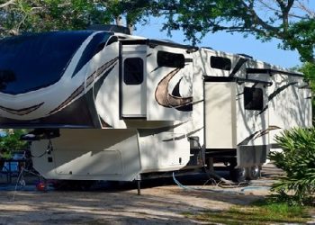The Essentials That You Should Keep in Your Camper Trailers