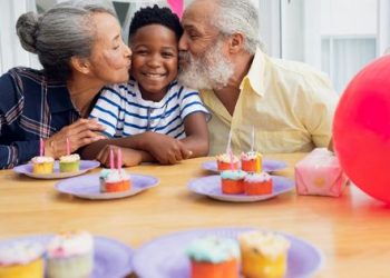 How to Plan a Wonderful Surprise for your grandparents
